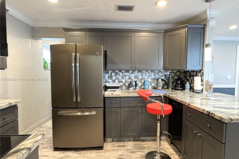 Casa en alquiler en Pompano Beach, Florida, 2 dormitorios, 84.54 m2 № 1979270 - foto 9