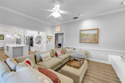 Купить коммерческую недвижимость в Хомстед, Флорида № 2067718 - фото 26