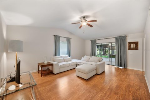 Casa en venta en Haines City, Florida, 2 dormitorios, 114.27 m2 № 2217408 - foto 2