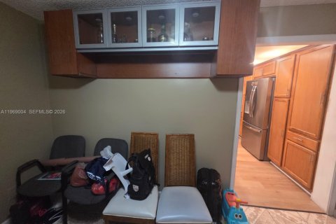 Casa en venta en Dania Beach, Florida, 3 dormitorios, 127.74 m2 № 2031862 - foto 28