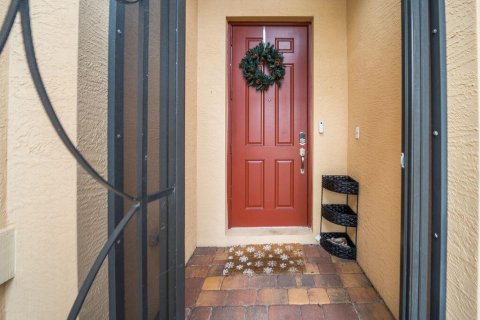 Villa ou maison à vendre à Port St. Lucie, Floride: 3 chambres, 167.22 m2 № 2431594 - photo 2