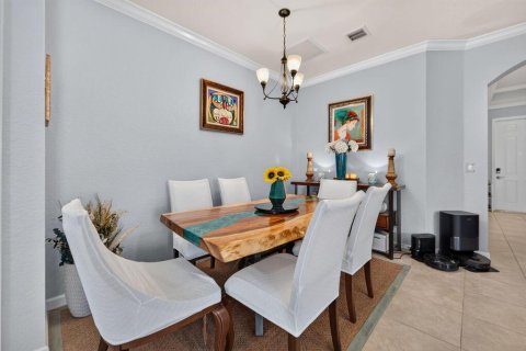 Villa ou maison à vendre à Port St. Lucie, Floride: 3 chambres, 167.22 m2 № 2431594 - photo 4