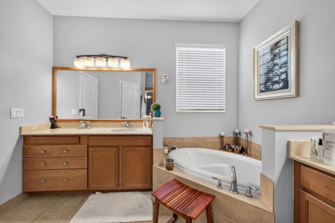 Villa ou maison à vendre à Port St. Lucie, Floride: 3 chambres, 167.22 m2 № 2431594 - photo 19
