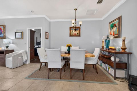 Villa ou maison à vendre à Port St. Lucie, Floride: 3 chambres, 167.22 m2 № 2431594 - photo 5