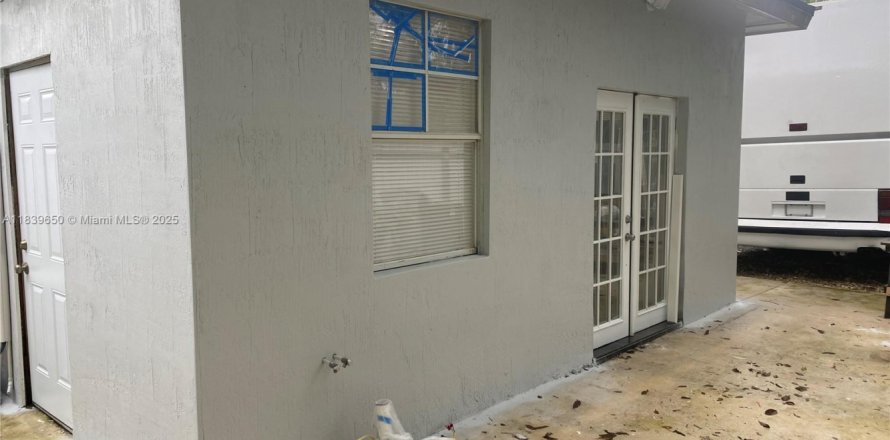 Immobilier commercial à Homestead, Floride 1 chambre, 277.96 m2 № 1836665