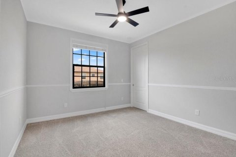 Villa ou maison à vendre à Orlando, Floride: 4 chambres, 270.35 m2 № 2216099 - photo 25