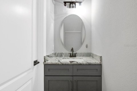 Villa ou maison à vendre à Orlando, Floride: 4 chambres, 270.35 m2 № 2216099 - photo 17