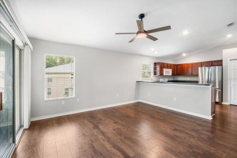 Condominio en venta en Lutz, Florida, 3 dormitorios, 150.87 m2 № 1817295 - foto 13
