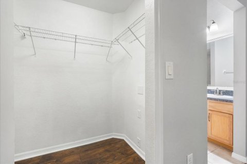 Condominio en venta en Lutz, Florida, 3 dormitorios, 150.87 m2 № 1817295 - foto 17