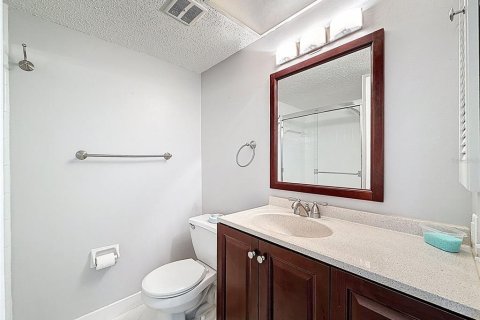 Copropriété à vendre à Largo, Floride: 2 chambres, 88.26 m2 № 1827089 - photo 15