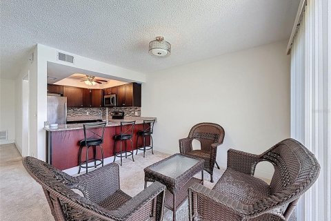 Copropriété à vendre à Largo, Floride: 2 chambres, 88.26 m2 № 1827089 - photo 13