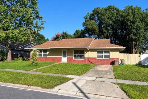Villa ou maison à Longwood, Floride 4 chambres, 140.19 m2 № 2436748