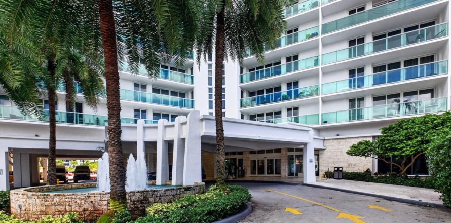 Condo à Sunny Isles Beach, Floride, 1 chambre № 2387751