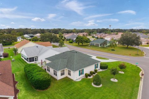 Villa ou maison à vendre à The Villages, Floride: 3 chambres, 151.62 m2 № 2400366 - photo 11