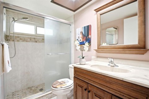 House in Palm Harbor, Florida 2 bedrooms, 110.65 sq.m. № 2150175 - photo 21
