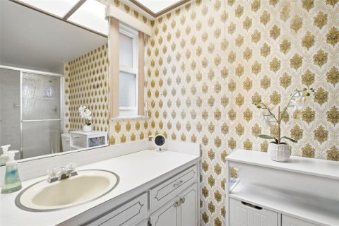 House in Palm Harbor, Florida 2 bedrooms, 110.65 sq.m. № 2150175 - photo 25