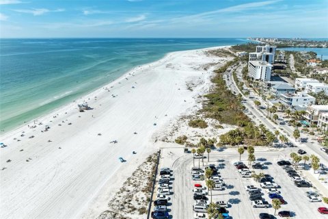 Condominio en alquiler en Sarasota, Florida, 2 dormitorios, 96.25 m2 № 1540204 - foto 16