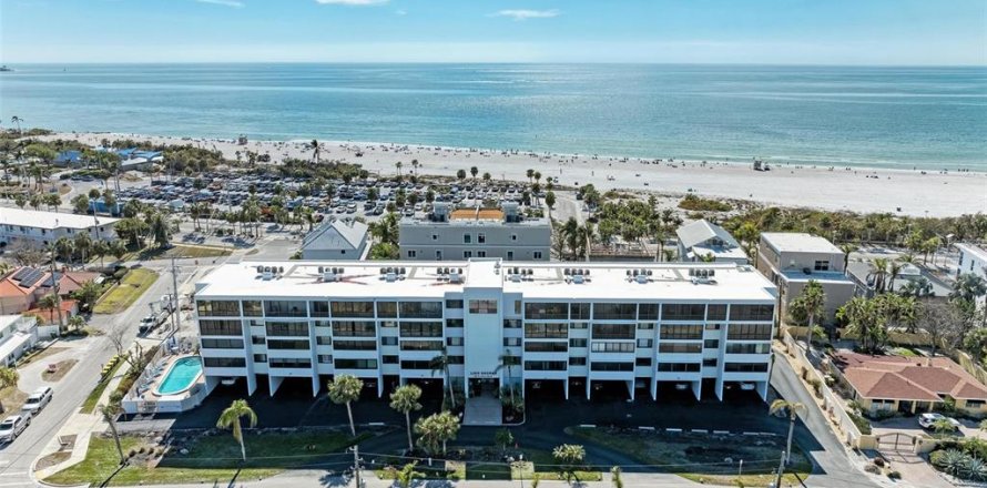 Condominio en Sarasota, Florida, 2 dormitorios № 1540204