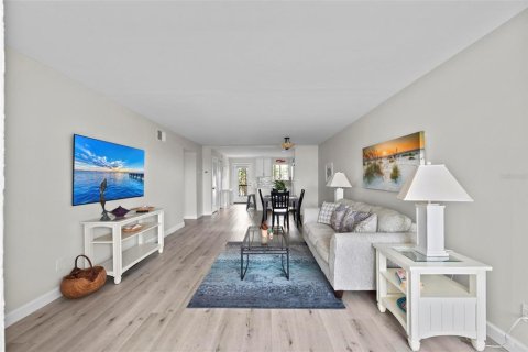 Condominio en alquiler en Sarasota, Florida, 2 dormitorios, 96.25 m2 № 1540204 - foto 23