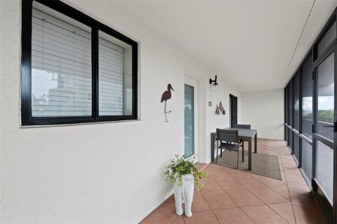 Condominio en alquiler en Sarasota, Florida, 2 dormitorios, 96.25 m2 № 1540204 - foto 11