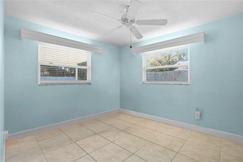 Casa en venta en Largo, Florida, 2 dormitorios, 123.28 m2 № 2143037 - foto 17