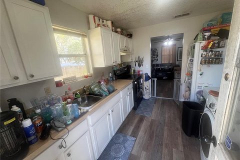 House in Kissimmee, Florida 3 bedrooms, 99.96 sq.m. № 1532103 - photo 13