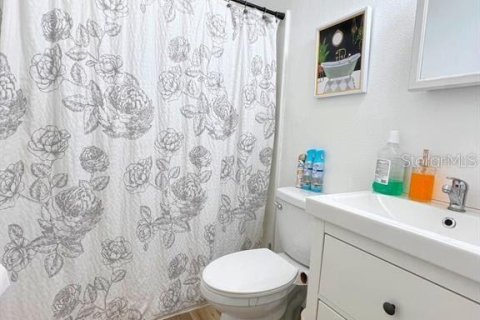 House in Kissimmee, Florida 3 bedrooms, 99.96 sq.m. № 1532103 - photo 11