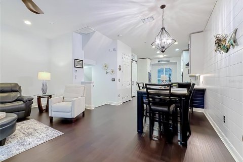 Touwnhouse à vendre à Seminole, Floride: 3 chambres, 175.12 m2 № 2413534 - photo 27
