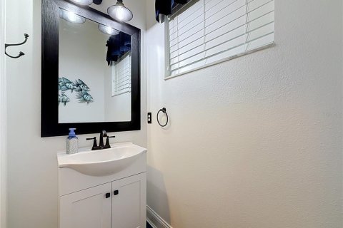 Touwnhouse à vendre à Seminole, Floride: 3 chambres, 175.12 m2 № 2413534 - photo 13