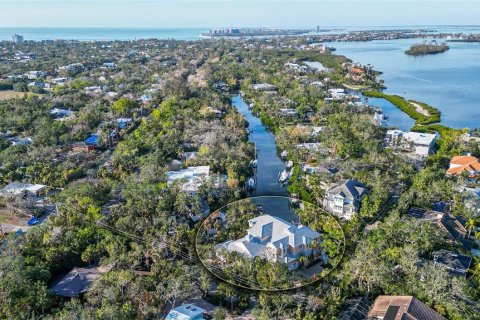 Casa en venta en Sarasota, Florida, 6 dormitorios, 618.26 m2 № 2155592 - foto 5