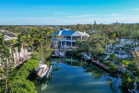 Casa en venta en Sarasota, Florida, 6 dormitorios, 618.26 m2 № 2155592 - foto 7
