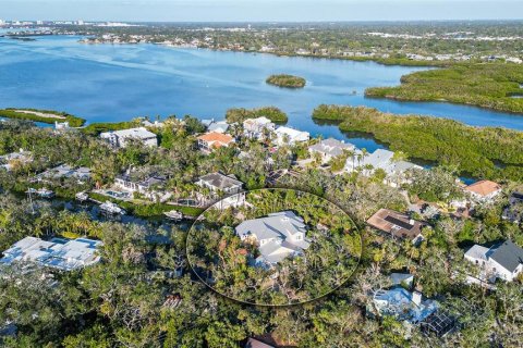 Casa en venta en Sarasota, Florida, 6 dormitorios, 618.26 m2 № 2155592 - foto 4