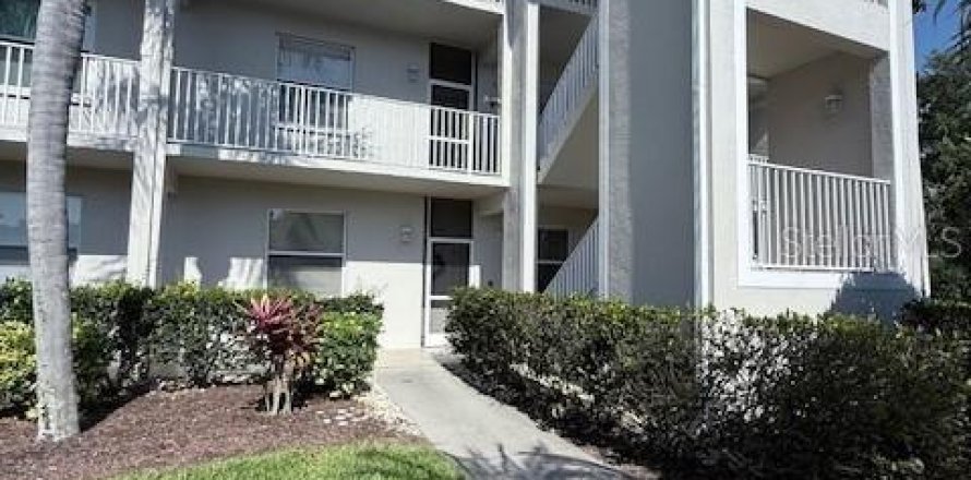 Condo in Sarasota, Florida, 2 bedrooms № 1655656