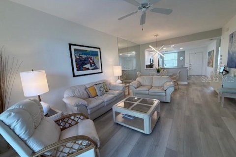 Condominio en alquiler en Sarasota, Florida, 2 dormitorios, 115.01 m2 № 1655656 - foto 12