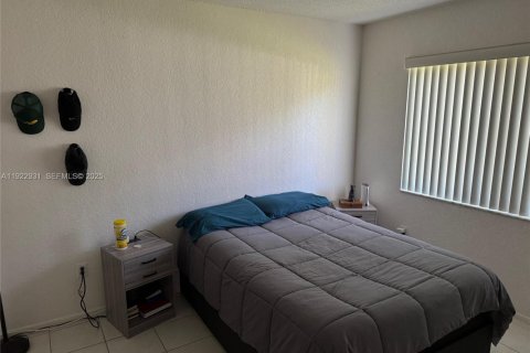 Copropriété à vendre à Miami, Floride: 2 chambres, 74.69 m2 № 1976743 - photo 3