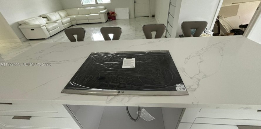 Villa ou maison à Homestead, Floride 3 chambres, 159.33 m2 № 1988047