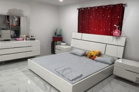 Villa ou maison à vendre à Homestead, Floride: 3 chambres, 159.33 m2 № 1988047 - photo 13