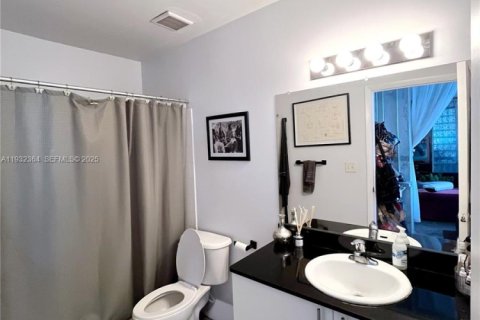 Снять в аренду кондоминиум в Майами, Флорида 2 спальни, 89.46м2, № 1990845 - фото 9