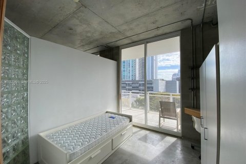 Снять в аренду кондоминиум в Майами, Флорида 2 спальни, 89.46м2, № 1990845 - фото 7