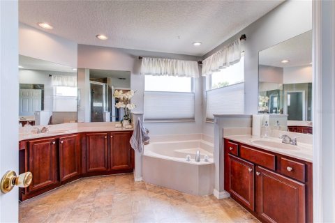 Villa ou maison à vendre à Orlando, Floride: 5 chambres, 273.78 m2 № 2157766 - photo 20