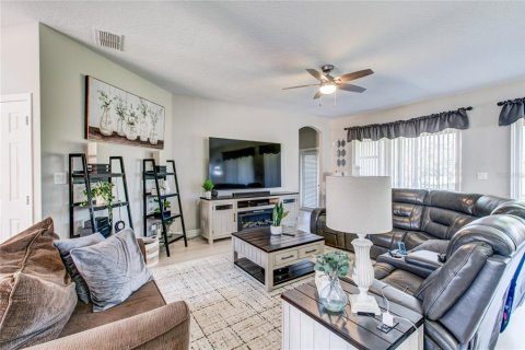 Villa ou maison à vendre à Orlando, Floride: 5 chambres, 273.78 m2 № 2157766 - photo 7