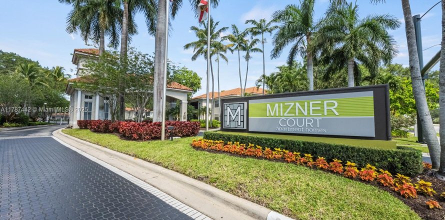 Квартира в Бока-Ратон, Флорида 2 спальни, 101.82м2 № 1644872