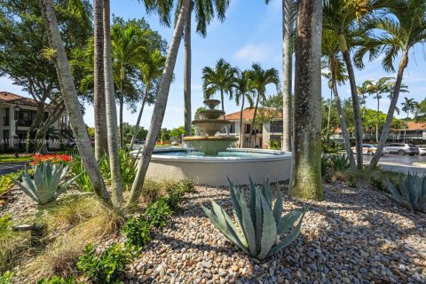 Снять в аренду квартиру в Бока-Ратон, Флорида 2 спальни, 101.82м2, № 1644872 - фото 2