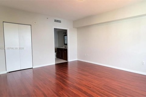 Copropriété à vendre à Miami, Floride: 2 chambres, 91.42 m2 № 2064607 - photo 9