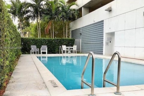 Copropriété à vendre à Miami, Floride: 2 chambres, 91.42 m2 № 2064607 - photo 18