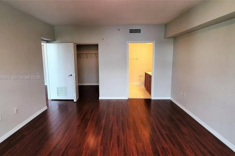 Copropriété à vendre à Miami, Floride: 2 chambres, 91.42 m2 № 2064607 - photo 10
