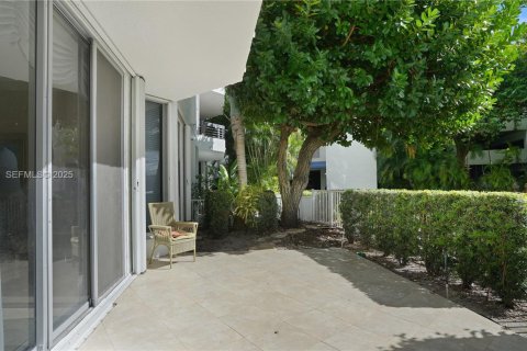 Copropriété à vendre à Aventura, Floride: 1 chambre, 97.55 m2 № 1987839 - photo 6