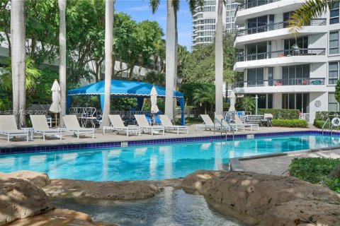 Copropriété à vendre à Aventura, Floride: 1 chambre, 97.55 m2 № 1987839 - photo 30