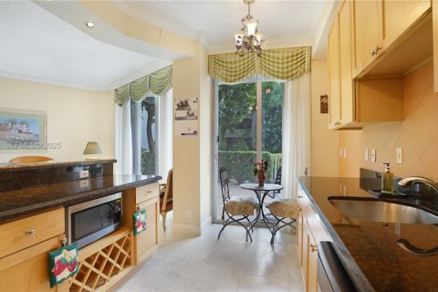 Copropriété à vendre à Aventura, Floride: 1 chambre, 97.55 m2 № 1987839 - photo 13