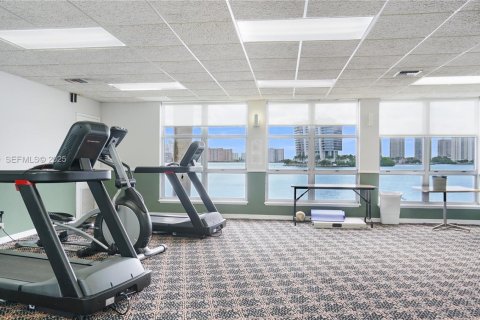 Copropriété à vendre à Aventura, Floride: 1 chambre, 97.55 m2 № 1987839 - photo 24